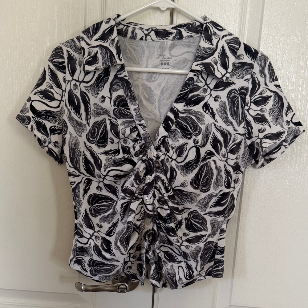 Maeve Black & White Floral Button Down Shirt